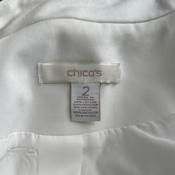 Chico's White Blazer with Structured Shoulders and Classic Lapel size L or 2 - Picture 7 of 7
